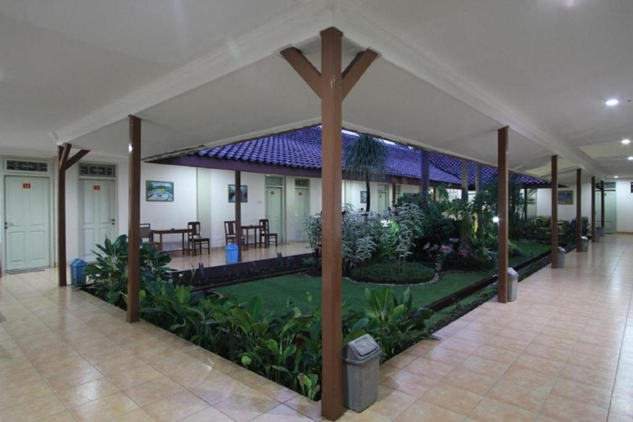 Hotel Besar Purwokerto Dış mekan fotoğraf